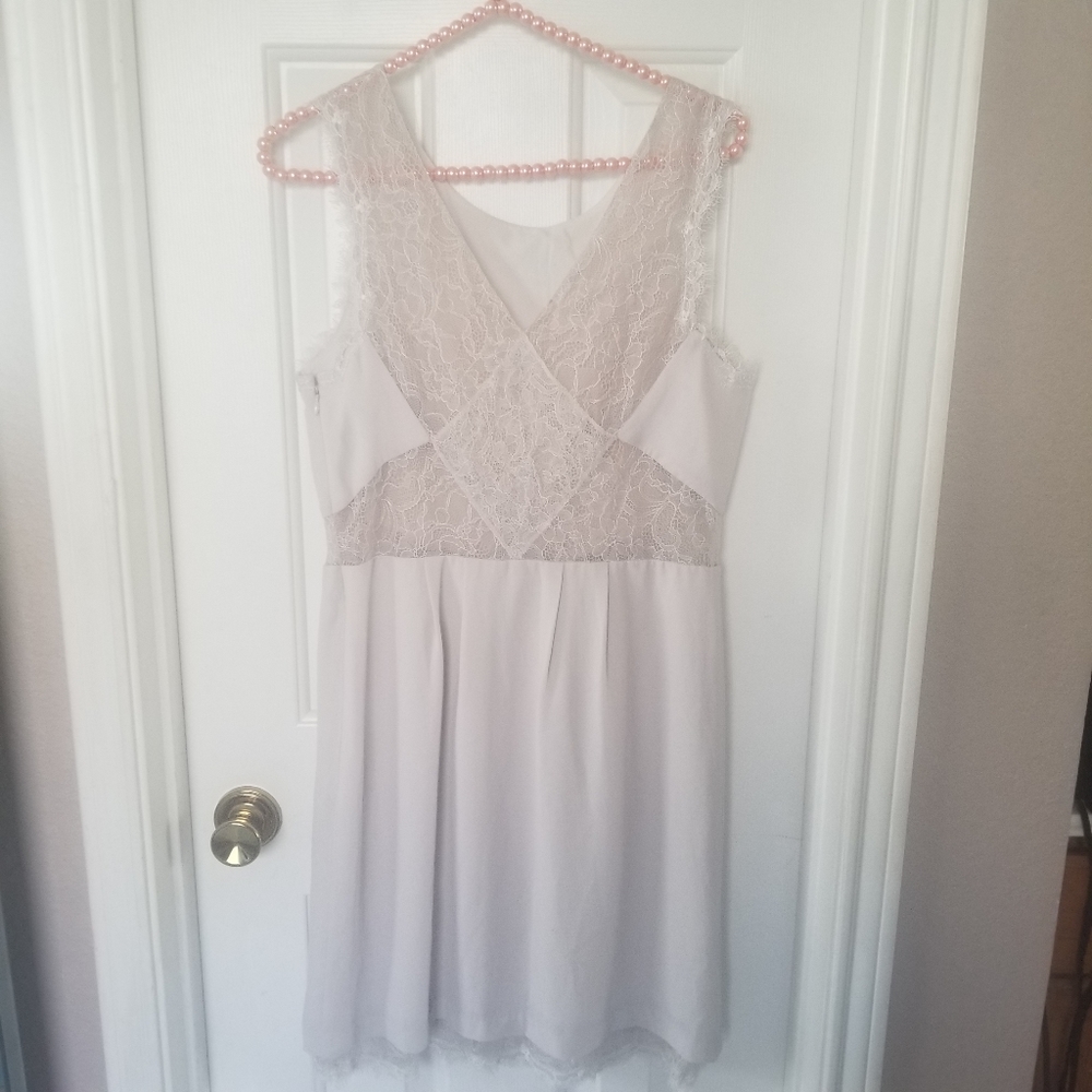 BCBG dress - Picture 2 of 5